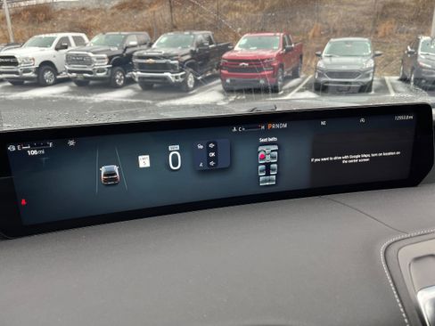 Used 2025 Ford Expedition Platinum w/ Stealth Performance Package image 27