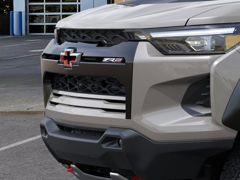 New 2026 Chevrolet Colorado ZR2 w/ Technology Package AWD/4WD image 14
