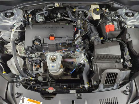 New 2027 Honda HR-V LX image 9