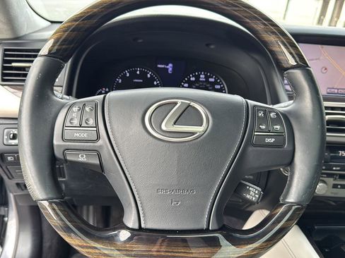 Used 2013 Lexus LS 460 L image 17