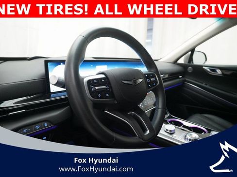 Used 2025 Genesis GV80 2.5T Standard image 8