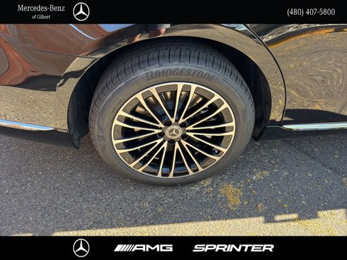 New 2026 Mercedes-Benz S 500 4MATIC image 8