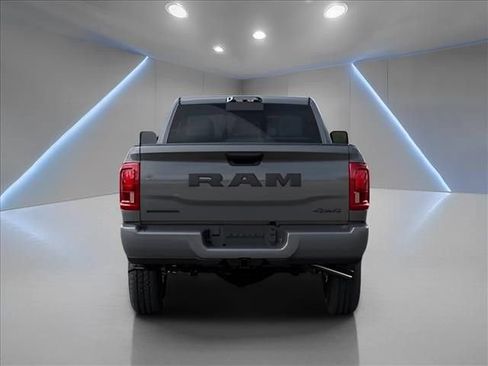 New 2026 RAM 2500 Big Horn AWD/4WD image 8