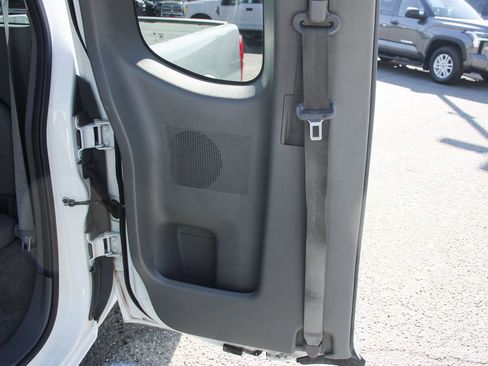 Used 2017 Nissan Frontier S image 18