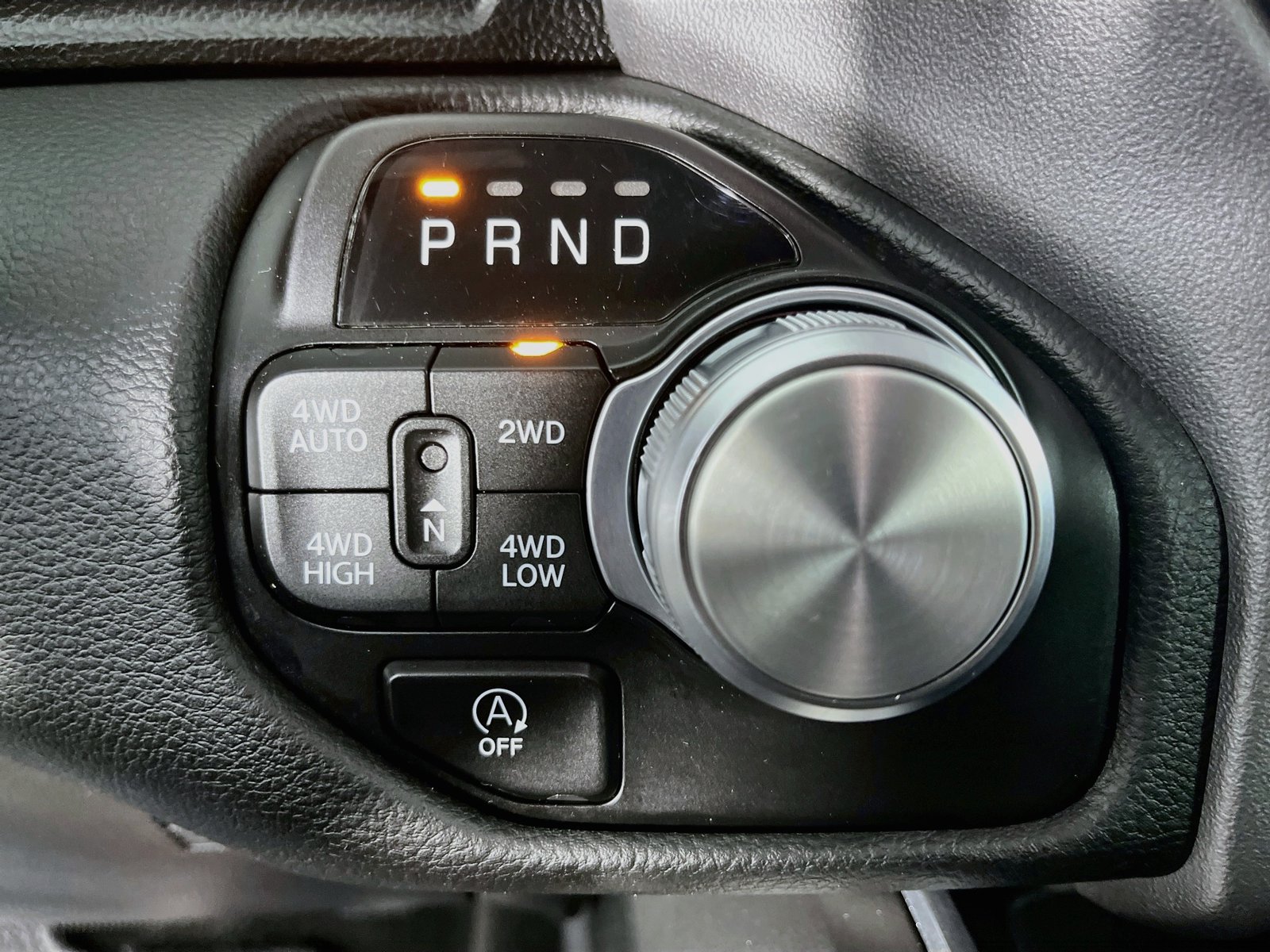 Used 2023 RAM 1500 Laramie AWD/4WD image 23