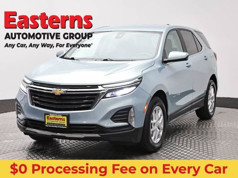 Used 2022 Chevrolet Equinox LT FWD image 1