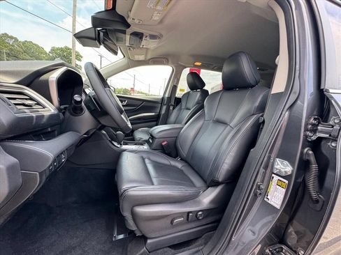 Used 2023 Subaru Ascent Limited AWD/4WD image 18