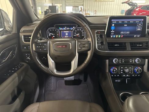 Used 2021 GMC Yukon SLT w/ SLT Luxury Package AWD/4WD image 17