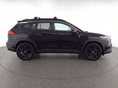 Used 2026 Toyota Corolla Cross XSE w/ Convenience Package image 8