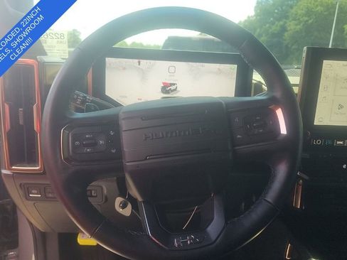 Used 2025 GMC Hummer EV 3X AWD/4WD image 8
