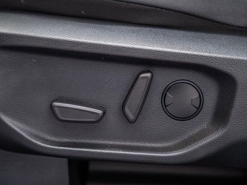 Certified 2025 Ford Ranger Lariat w/ FX4 Off-Road Package image 38