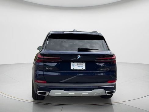 New 2026 BMW X5 xDrive50e image 5