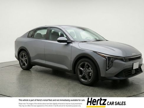 Used 2025 Kia K4 FWD image 1