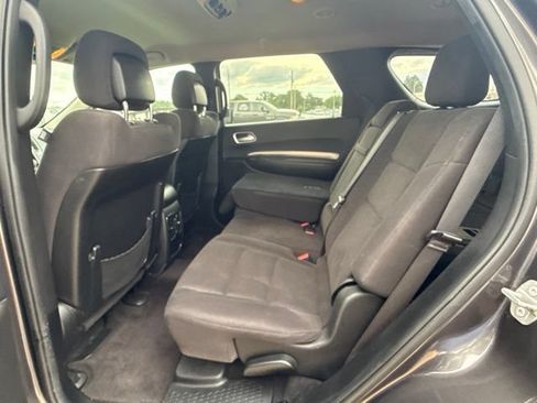 Used 2019 Dodge Durango SXT w/ 3rd Row Seating Group AWD/4WD image 22