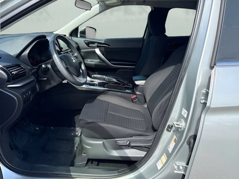 Used 2024 Mitsubishi Eclipse Cross ES AWD/4WD image 5