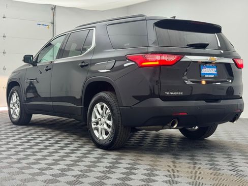 Used 2021 Chevrolet Traverse LT w/ LPO, Floor Liner Package image 11