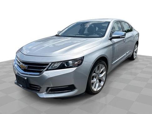 Used 2015 Chevrolet Impala LTZ FWD image 1