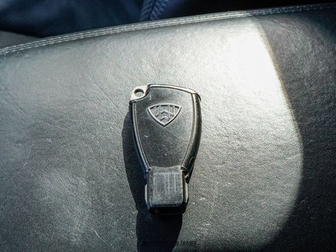 Used 2009 Maybach 62 image 21