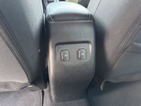 Used 2023 Nissan Kicks SV FWD image 27