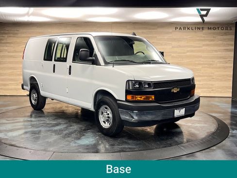 Used 2025 Chevrolet Express 2500 w/ Driver Convenience Package RWD image 1