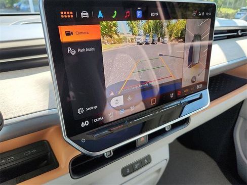 New 2025 Volkswagen ID. Buzz 1st Edition image 17