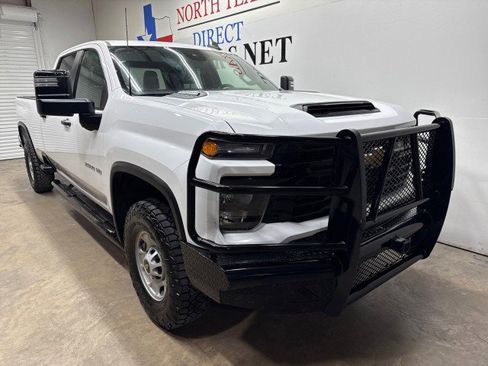 Used 2024 Chevrolet Silverado 2500 W/T w/ WT Convenience Package image 2