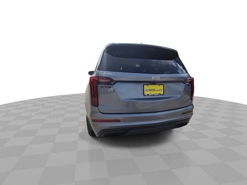 Used 2023 Cadillac XT6 Premium Luxury w/ Technology Package image 7