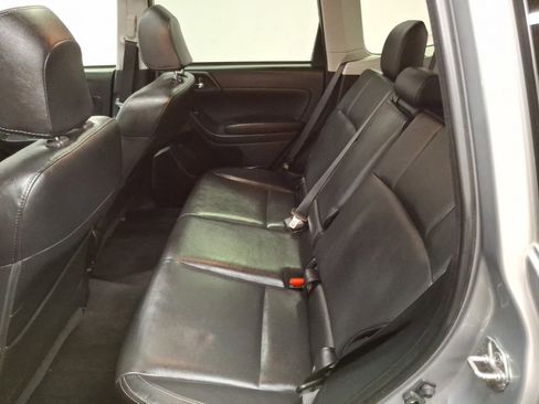 Used 2017 Subaru Forester 2.5i Limited image 11