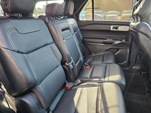 Used 2020 Ford Explorer ST w/ ST Street Pack image 12