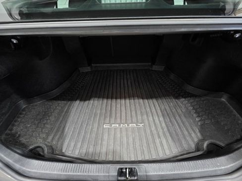 Used 2019 Toyota Camry XLE image 21