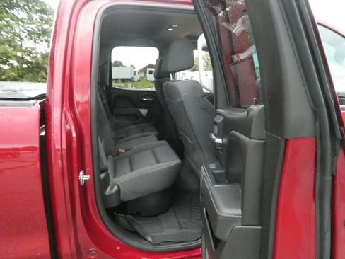 Used 2018 Chevrolet Silverado 1500 LT w/ All Star Edition AWD/4WD image 24