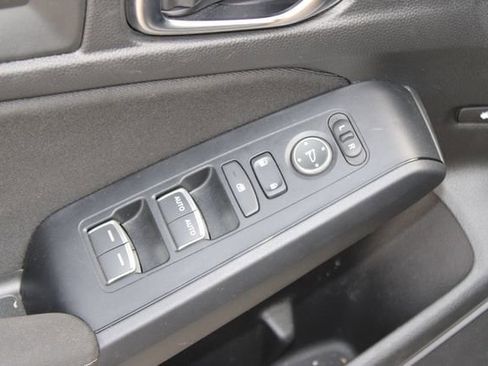 Used 2024 Honda Civic Sport image 18