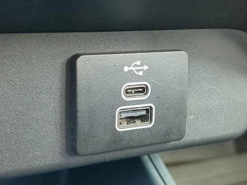 Used 2025 Ford Maverick XLT w/ XLT Luxury Package image 21