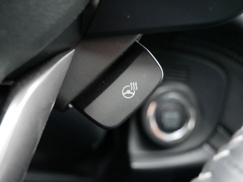 Certified 2025 Subaru Outback Limited image 30