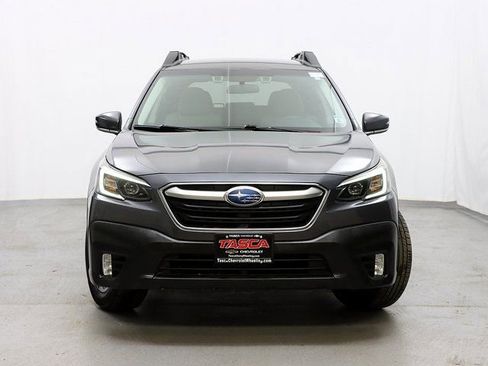 Used 2022 Subaru Outback Premium image 6