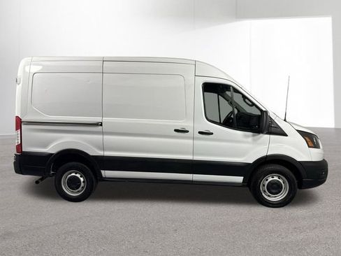 Used 2023 Ford Transit 250 Medium Roof RWD image 33