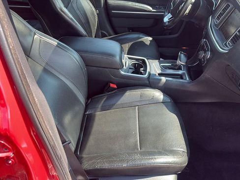 Used 2015 Dodge Charger SXT w/ AWD Plus Group image 29