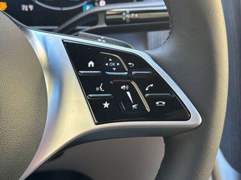 New 2026 Mercedes-Benz GLC 300 image 27