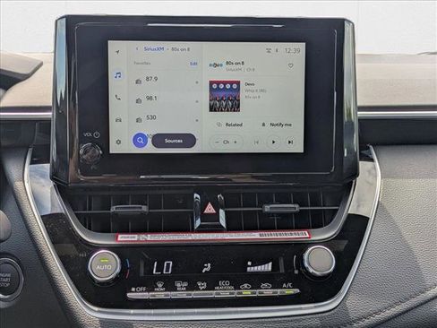 New 2025 Toyota Corolla SE image 14