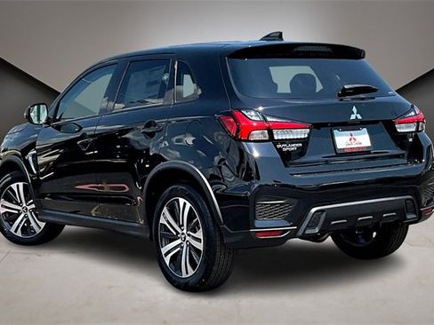 New 2025 Mitsubishi Outlander Sport SE image 4