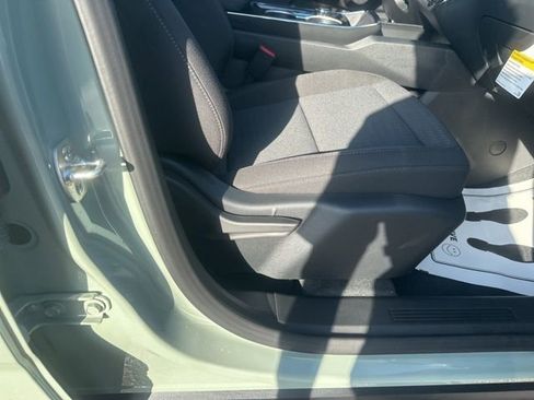 New 2026 Chevrolet Equinox LT image 32