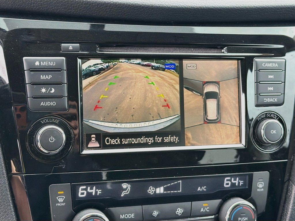 Used 2018 Nissan Rogue SV w/ Premium Package AWD/4WD image 12