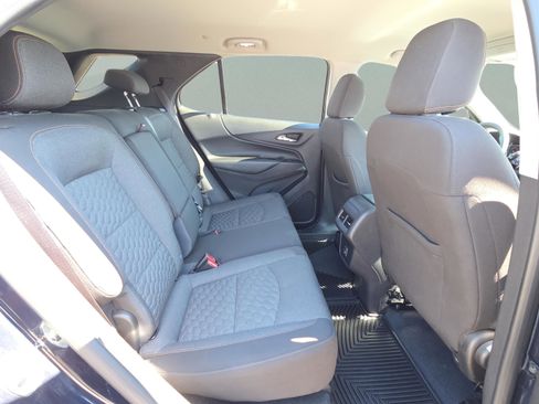 Used 2020 Chevrolet Equinox LT image 19
