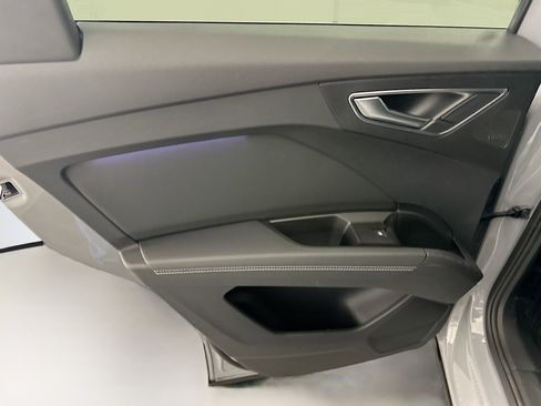 Used 2022 Audi Q4 e-tron Prestige image 28