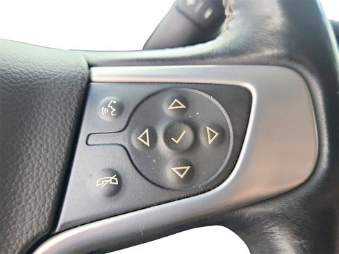 Used 2017 GMC Yukon XL SLT image 38