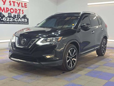 Used 2019 Nissan Rogue SL AWD/4WD image 6