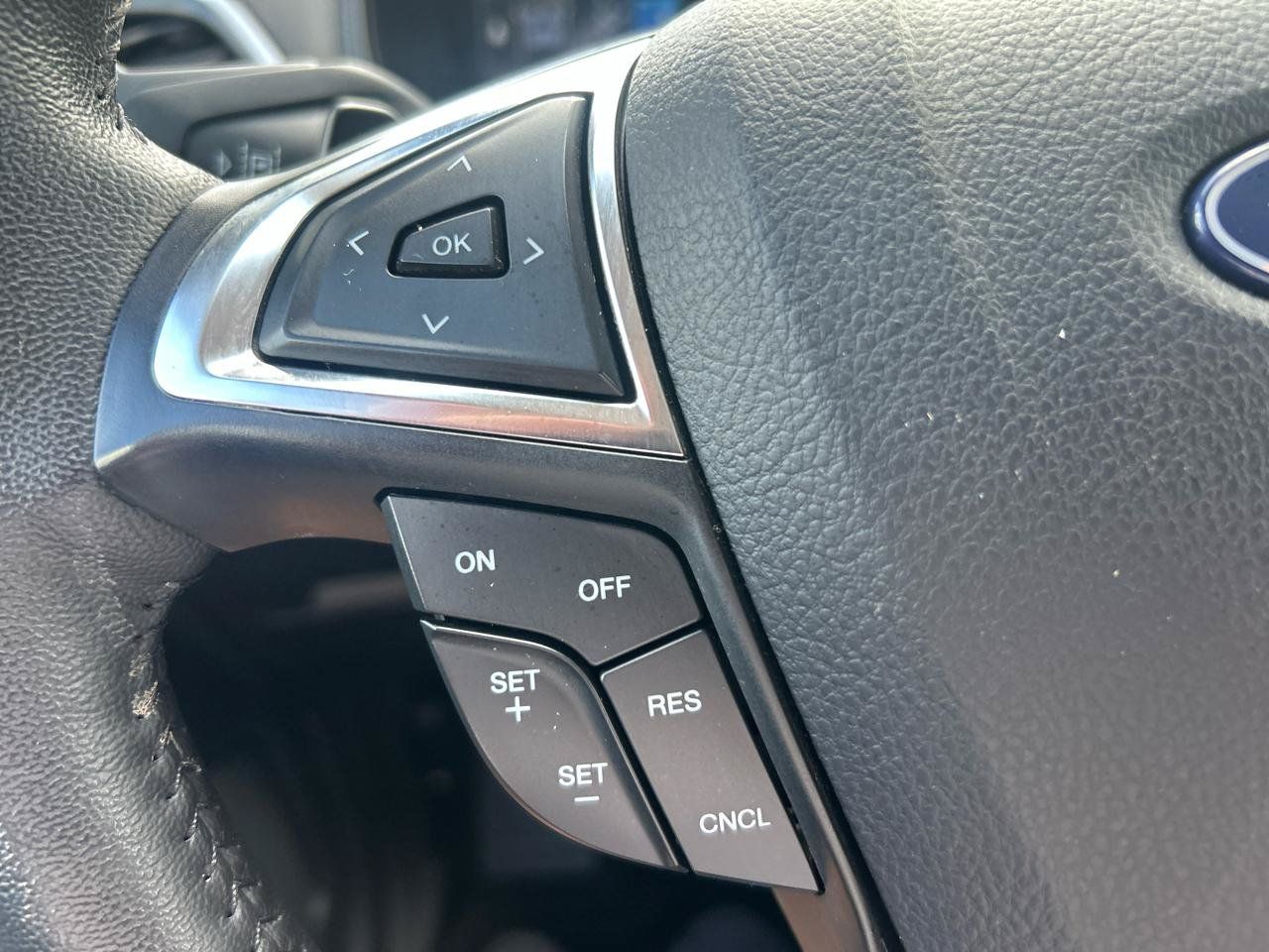 Used 2024 Ford Edge SEL w/ Convenience Package AWD/4WD image 25