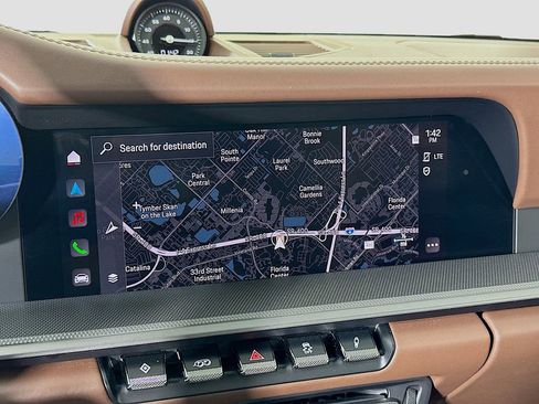 Certified 2024 Porsche 911 Carrera image 16