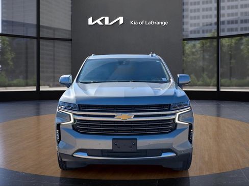 Used 2023 Chevrolet Tahoe LT w/ Luxury Package image 2