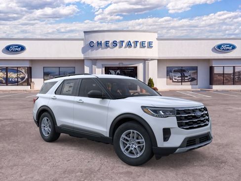 New 2026 Ford Explorer Active RWD image 7